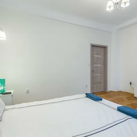 City Center Regal Apartment Bucharest